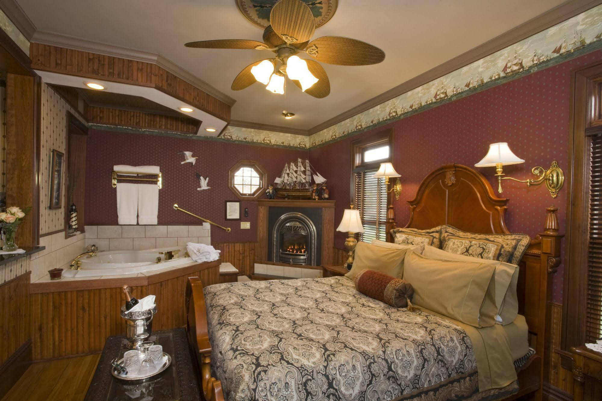 Port City Victorian Inn Muskegon Kültér fotó